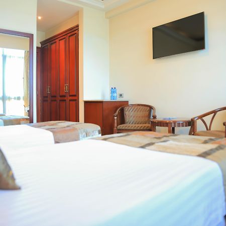 Swiss Inn Nexus Hotel Addis Abeba Esterno foto
