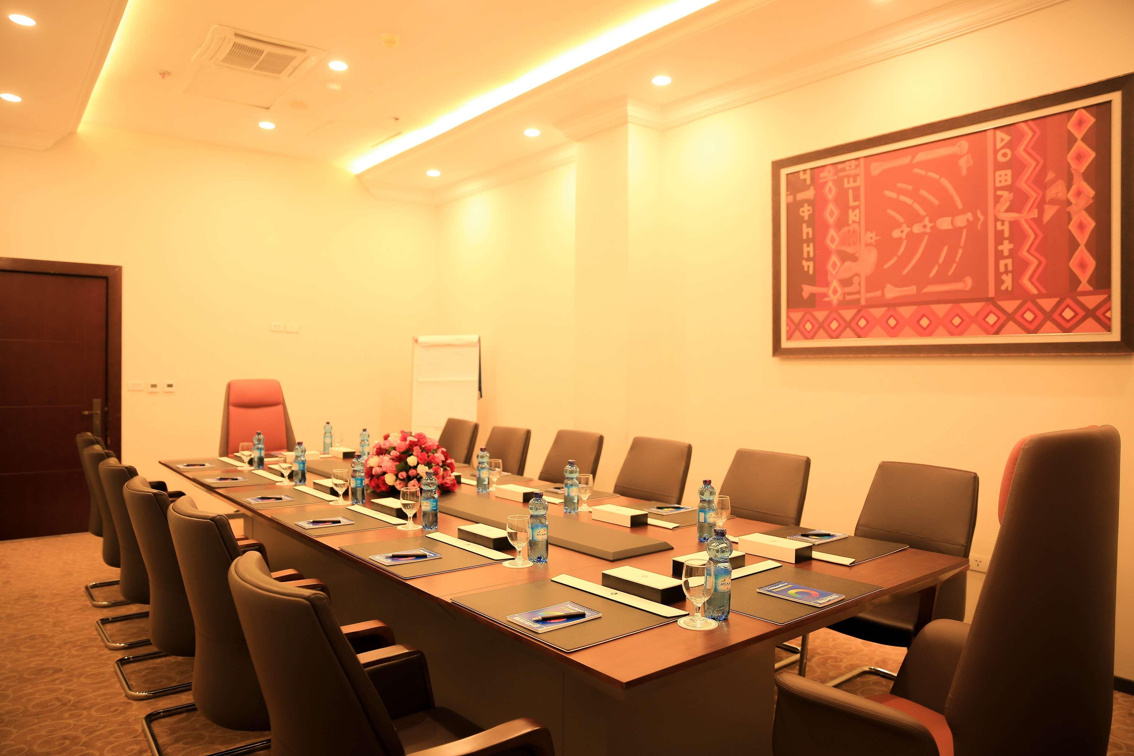 Swiss Inn Nexus Hotel Addis Abeba Esterno foto